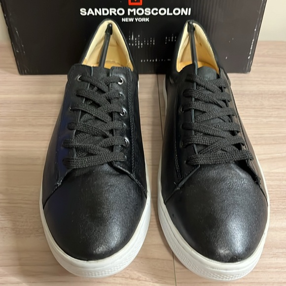Sandro MOSCOLONI Bravo, six eyelet leather sneaker. New in box , made in Brazil. - Picture 2 of 8
